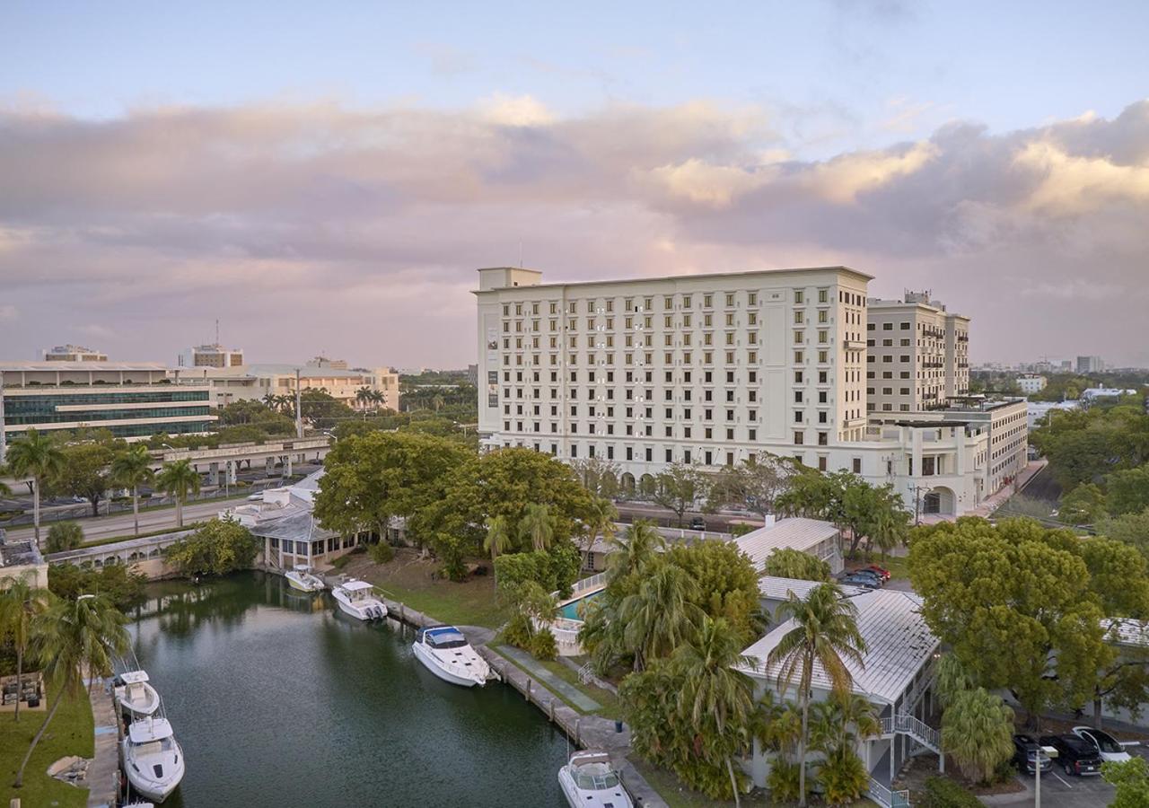 Thesis Hotel Miami Coral Gables, Curio Collection By Hilton Exteriör bild