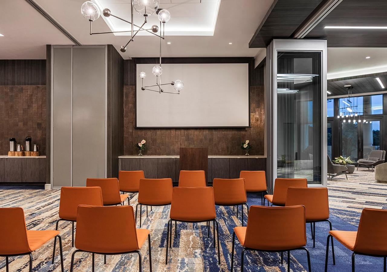 Thesis Hotel Miami Coral Gables, Curio Collection By Hilton Exteriör bild