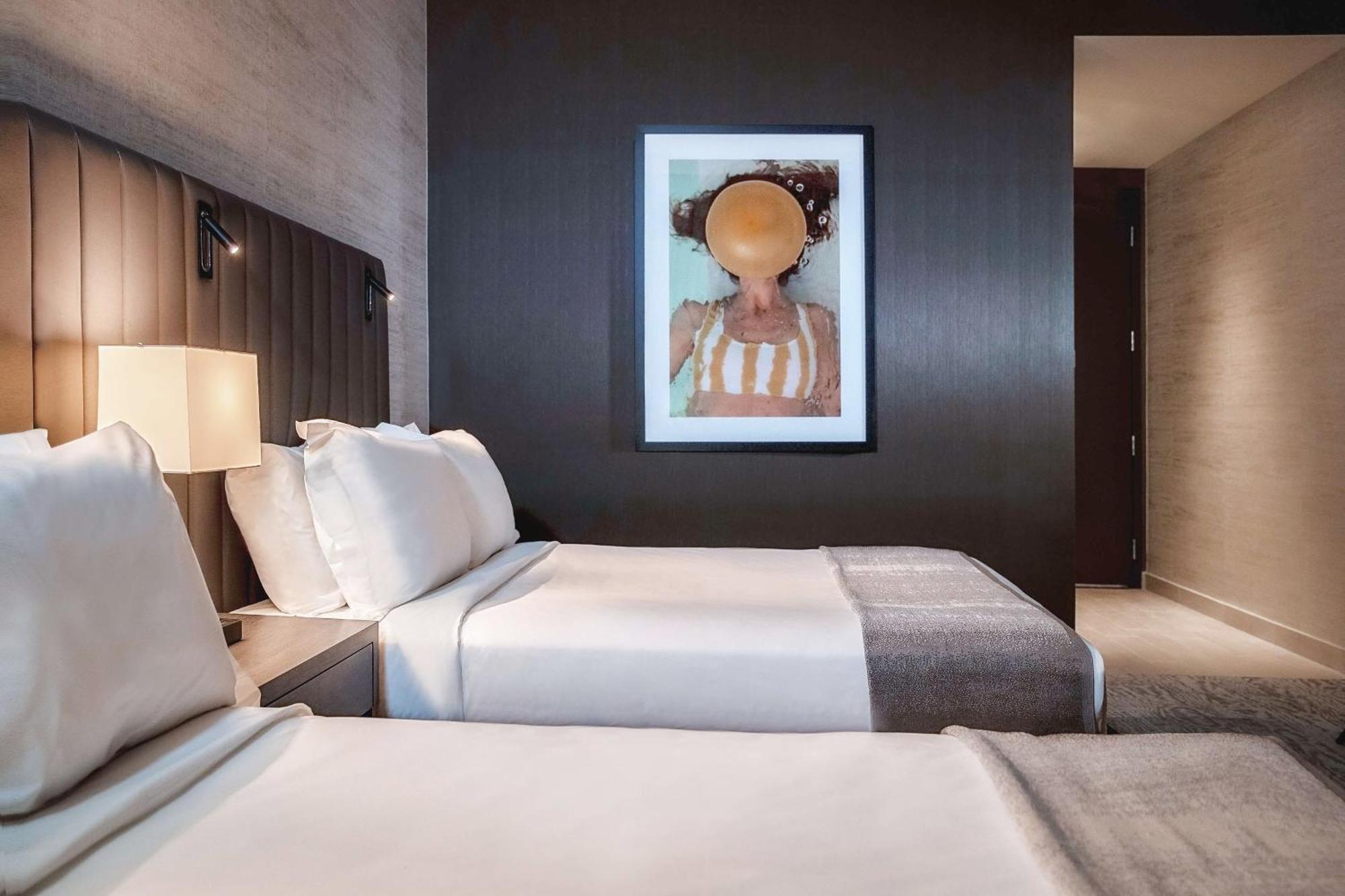 Thesis Hotel Miami Coral Gables, Curio Collection By Hilton Exteriör bild