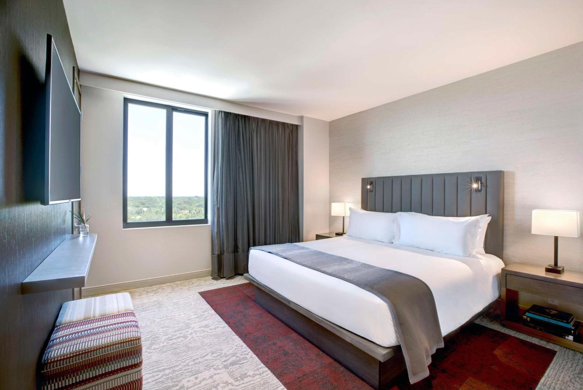 Thesis Hotel Miami Coral Gables, Curio Collection By Hilton Exteriör bild