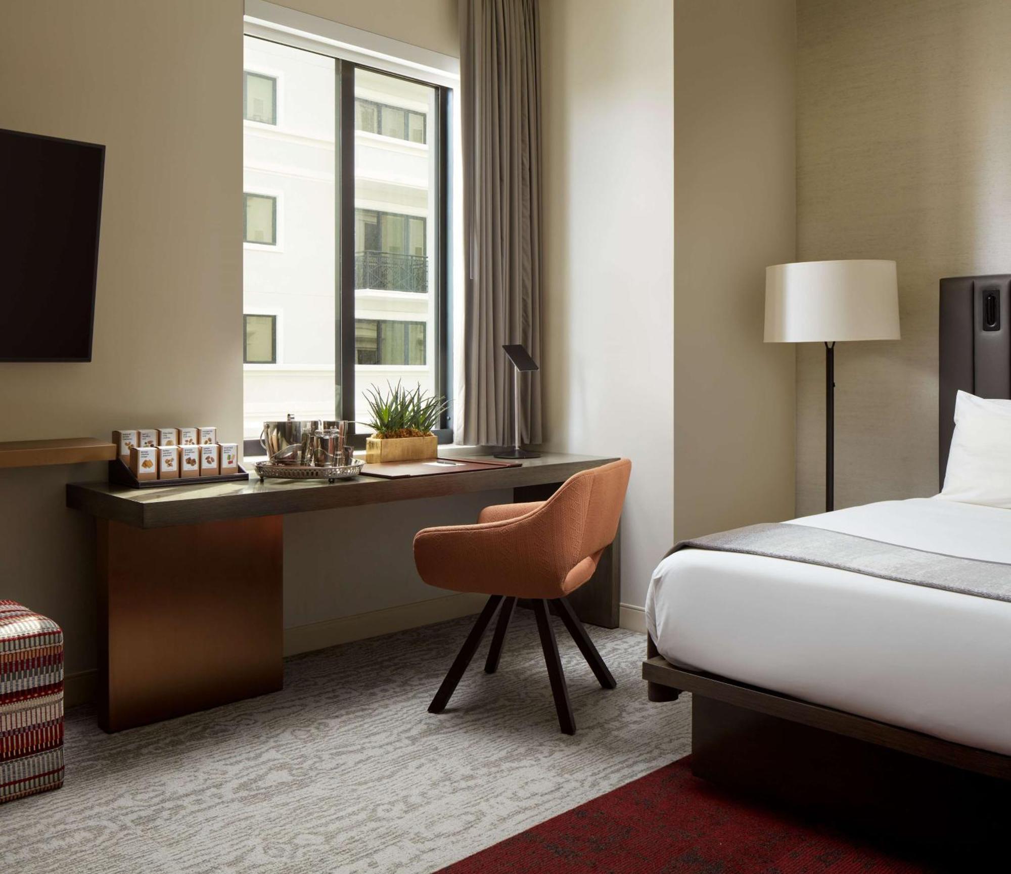 Thesis Hotel Miami Coral Gables, Curio Collection By Hilton Exteriör bild